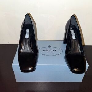 Square Toe Classic Black Patent Leather Prada Milano Pumps